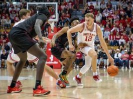 Men’s basketball opens home schedule on Friday