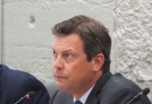 Republican senator against Indiana redistricting not seek reelection